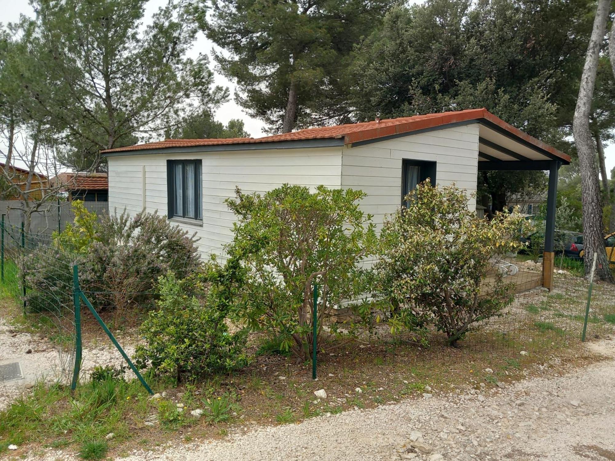 Mobilhome A Deux Pas Du Circuit Du Castellet Avec Terrasse Vue Mer Ле Кастеле Екстериор снимка